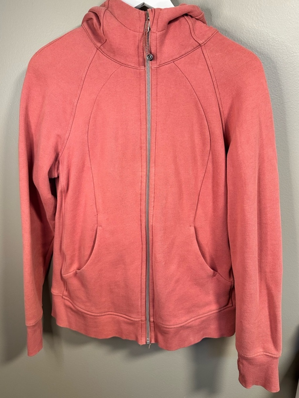 Lululemon Scuba Hoodie Size 12 in Brier Rose - Picture 3 of 7